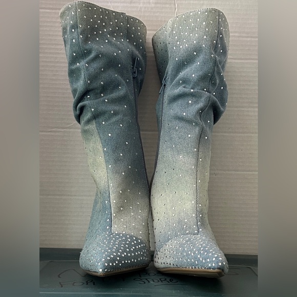 Thalia Sodi Elegant Gradient Denim Rhinestone Women's Boots Size 9 NWOT - Picture 2 of 16